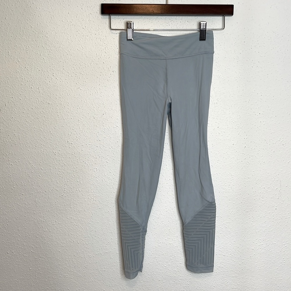 Athleta Girl Kids High Rise Flocked Chit Chat Tight Leggings Size Small (7) Blue